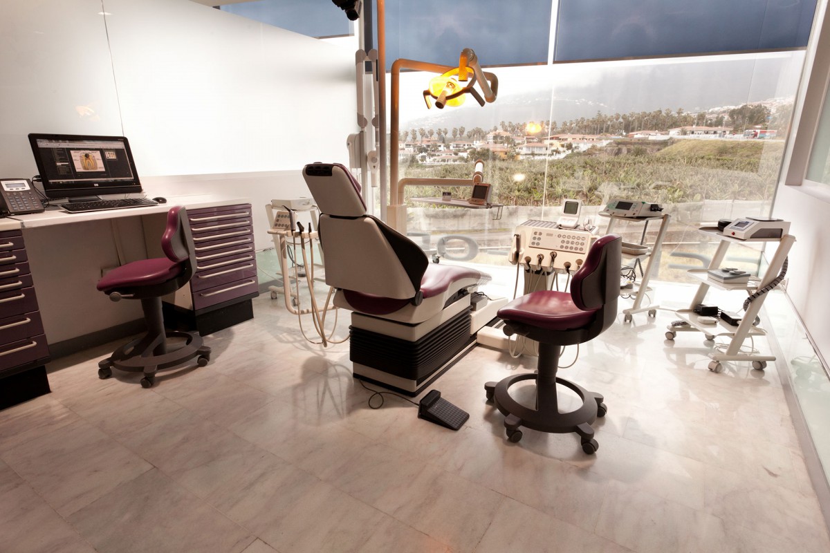 Gabinete dental en Artedental Tenerife